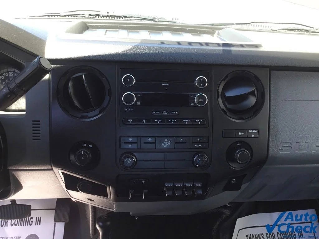 Used 2014 White Ford XL image 42
