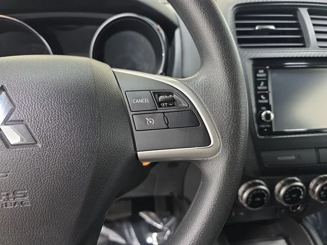 Used 2024 Gray Mitsubishi 2.0 ES image 18