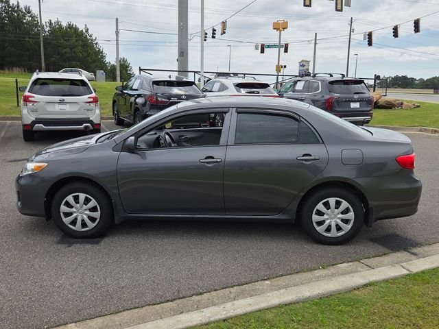Used 2013 Gray Toyota L image 4
