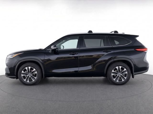 Used 2024 Black Toyota XLE image 8