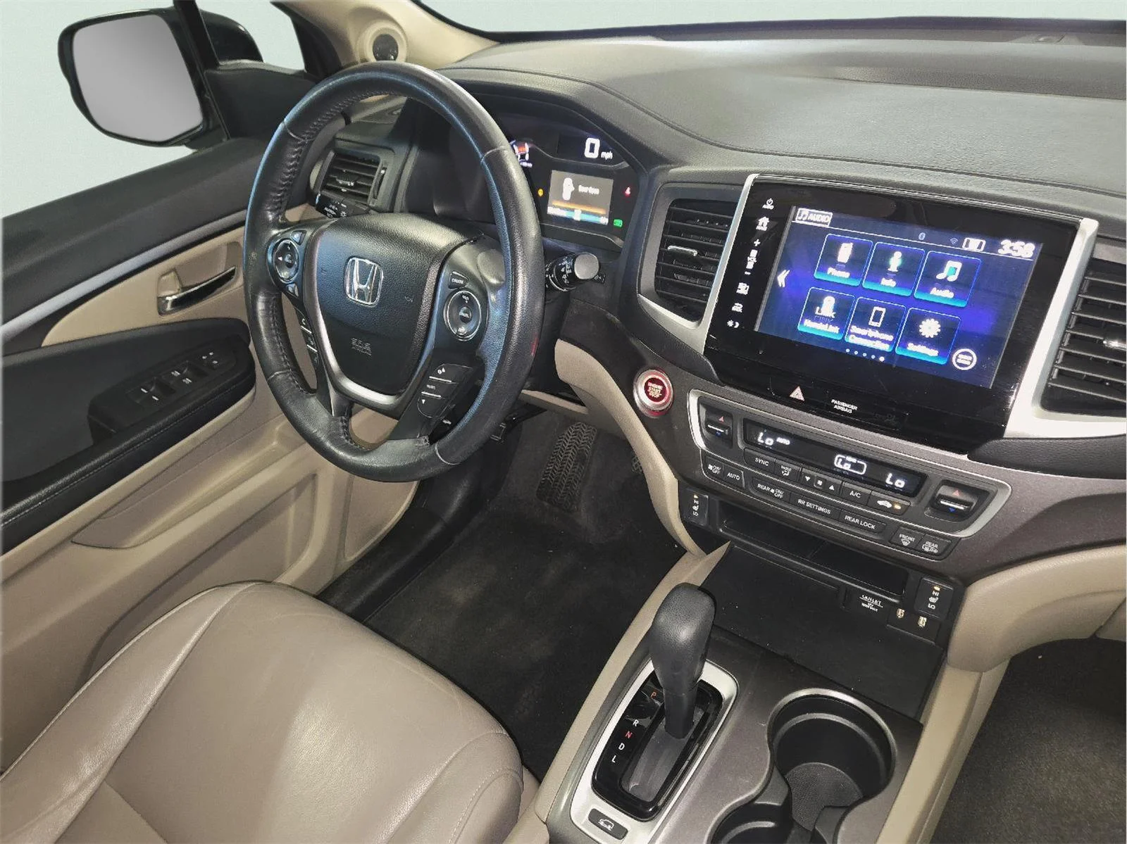 Used 2017 White Diamond Pearl Honda EX-L image 41