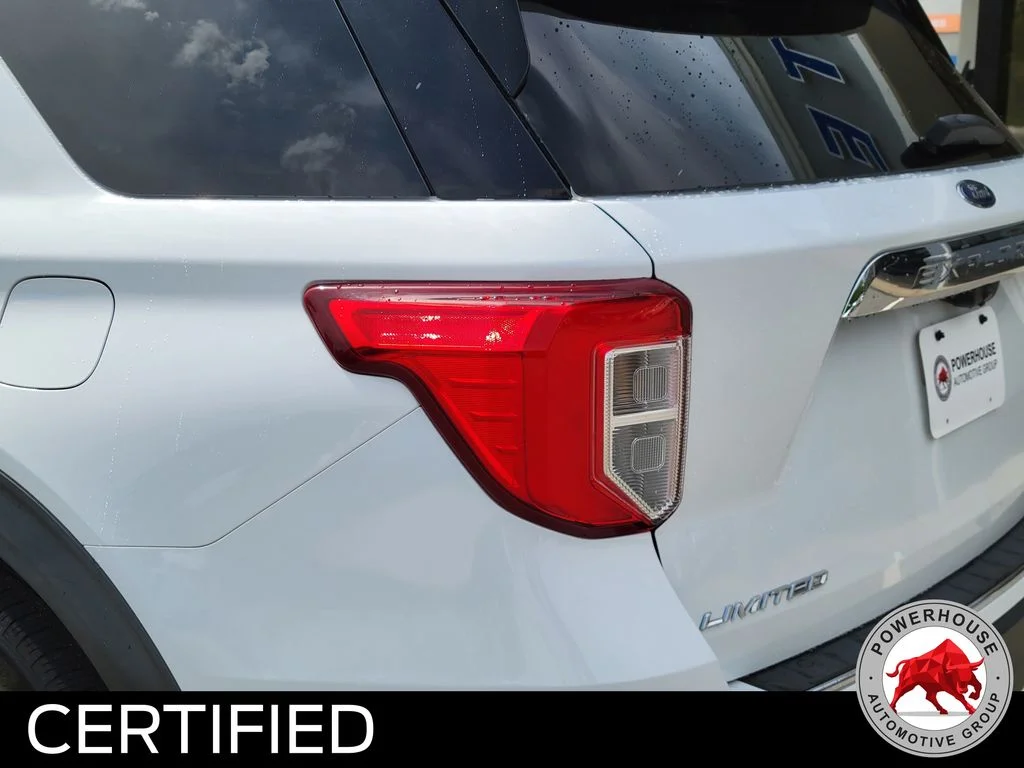 Used 2020 White Ford Limited image 13