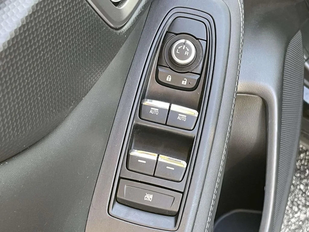 Used 2019 Crystal Black Silica Subaru Limited image 6