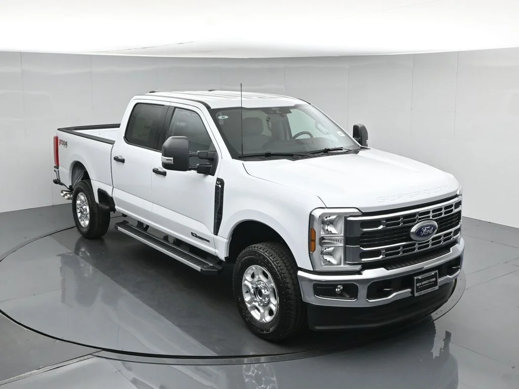 New 2026 White Ford XLT image 37