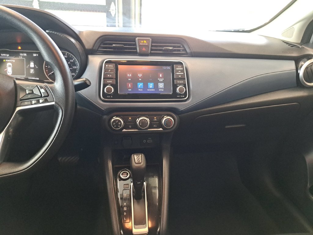 Used 2025 Silver Nissan 1.6 SV image 25