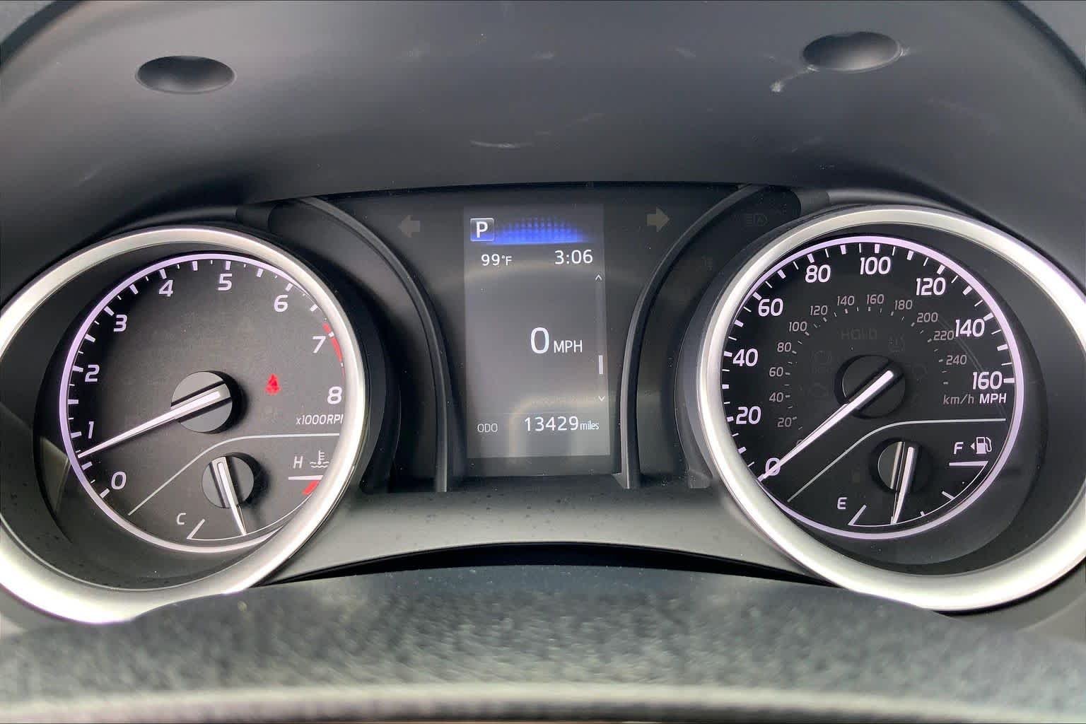 Used 2023 Predawn Gray Mica Toyota LE image 25