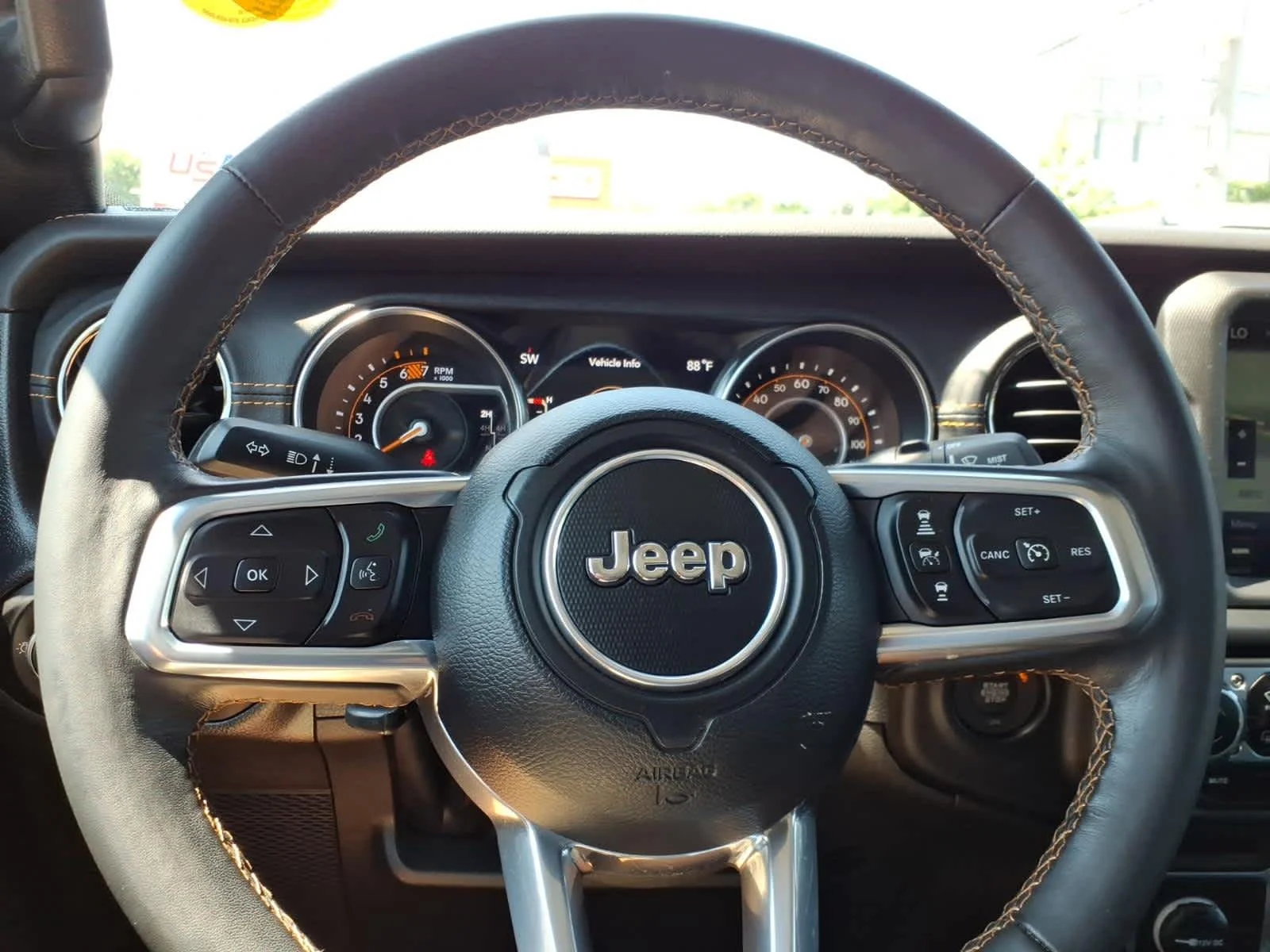 Certified Used 2022 Black Clearcoat Jeep Unlimited High Altitude image 26