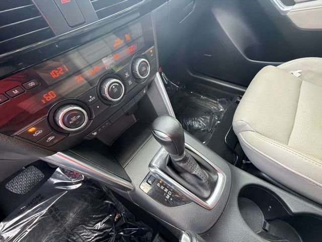 Used 2015 White Mazda Grand Touring image 19