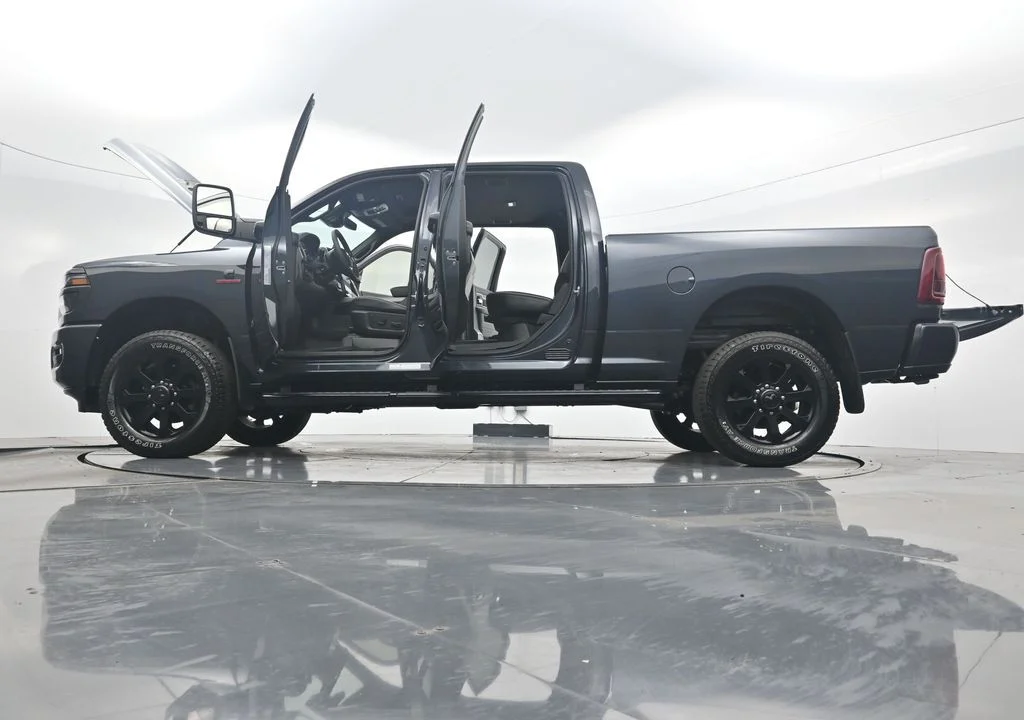 Used 2025 Blue Ram Laramie image 44