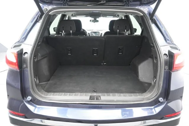 Used 2018 STORM BLUE METALLIC Chevrolet LT image 23