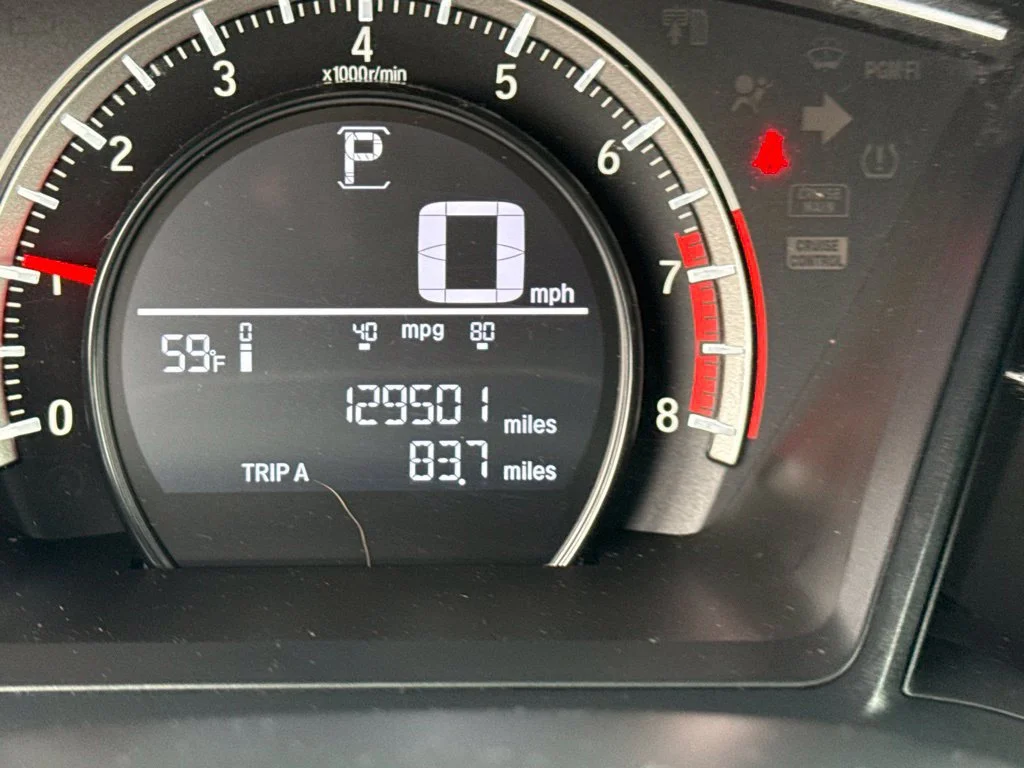 Used 2018 Modern Steel Metallic Honda LX image 33