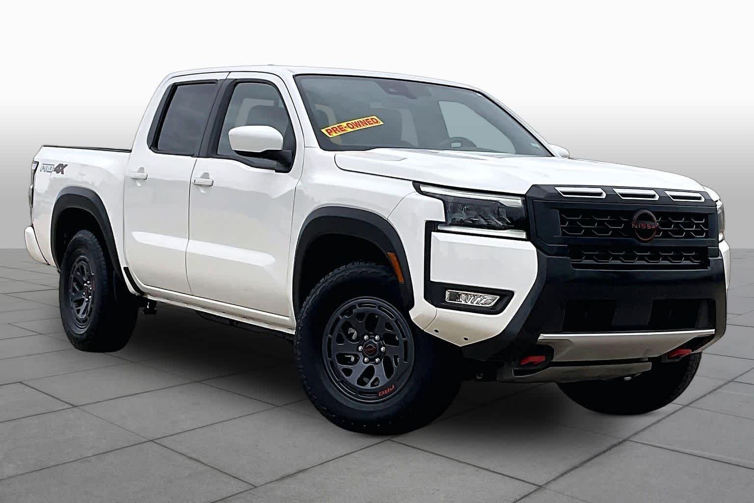 Used 2026 Glacier White Nissan PRO-4X image 3