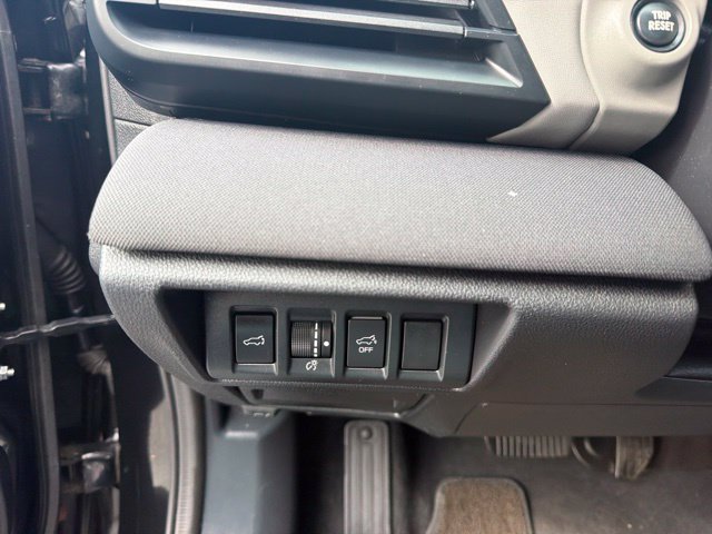 Used 2021 Crystal Black Silica Subaru Premium image 13