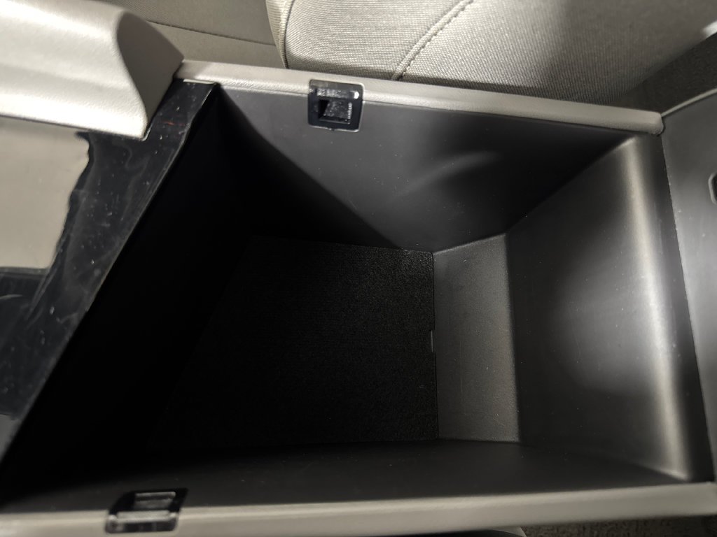 Used 2025 Gray Hyundai SEL Convenience image 27