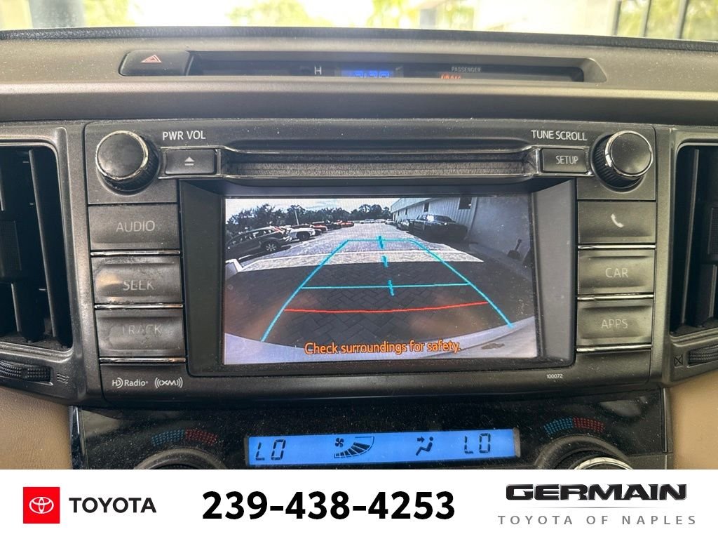 Used 2013 White Toyota XLE image 18