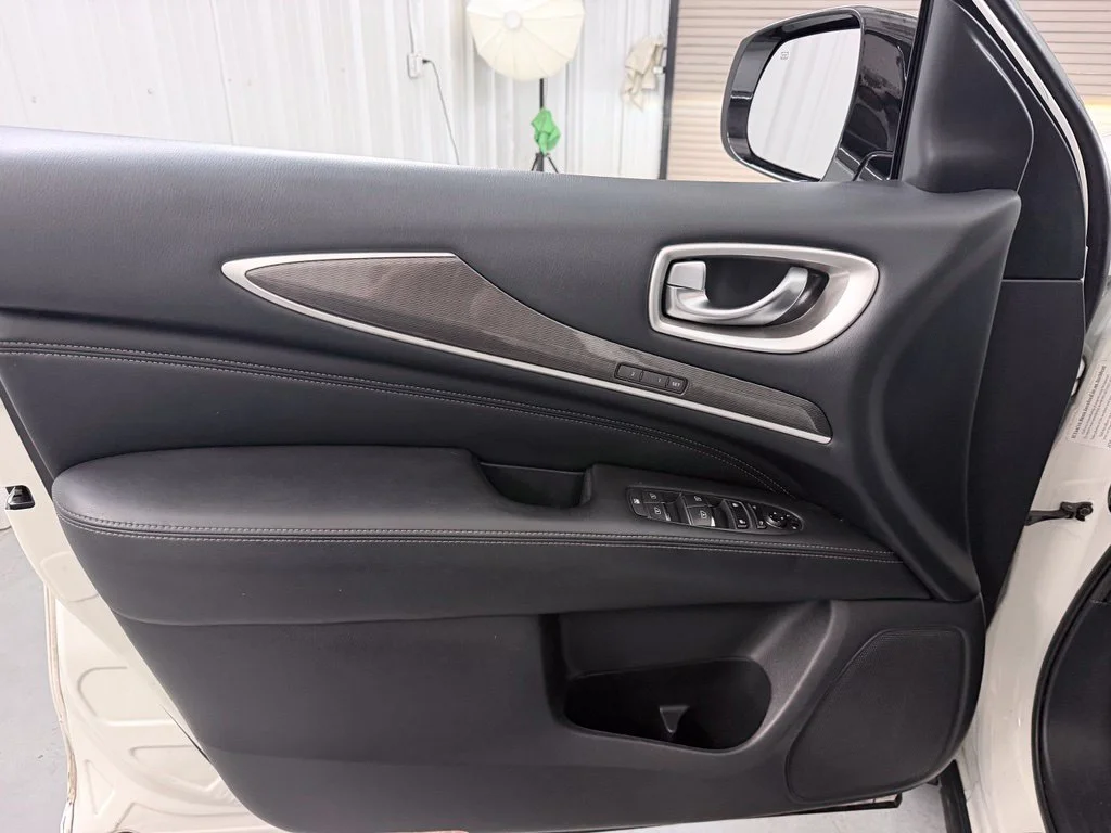Used 2017 Majestic INFINITI Base image 13