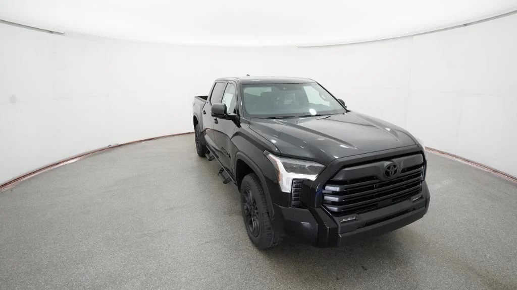 2026 Toyota Tundra SR5 - Photo 36