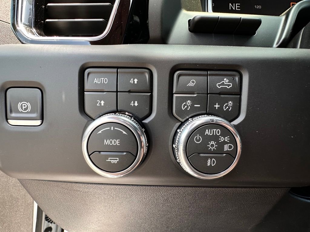 New 2026 Glacier White Tricoat GMC Denali image 33