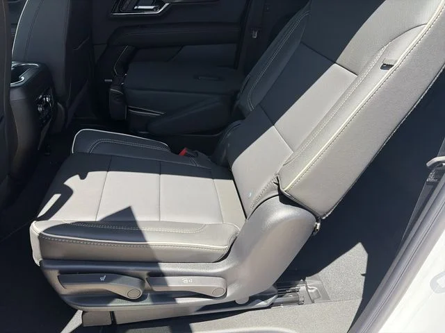 New 2026 White GMC Elevation image 11