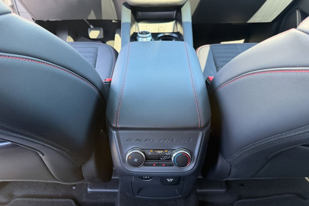 New 2026 Carbonized Gray Metallic Ford ST-Line image 25