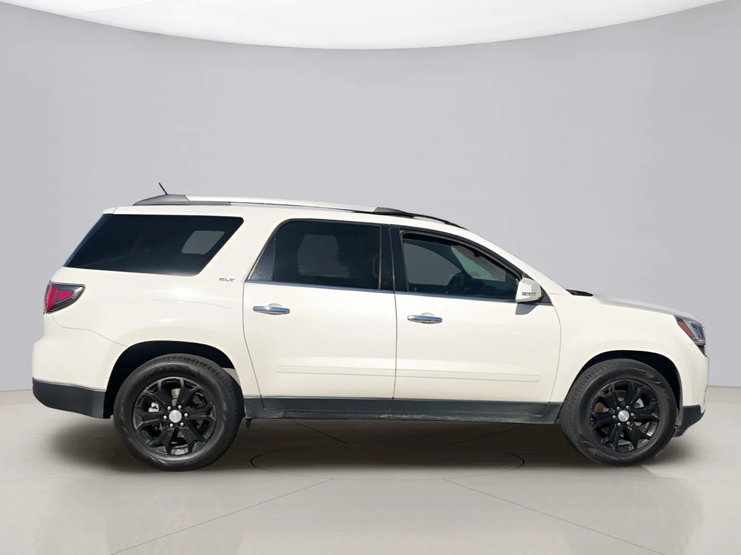 Used 2014 White Gmc SLT image 6