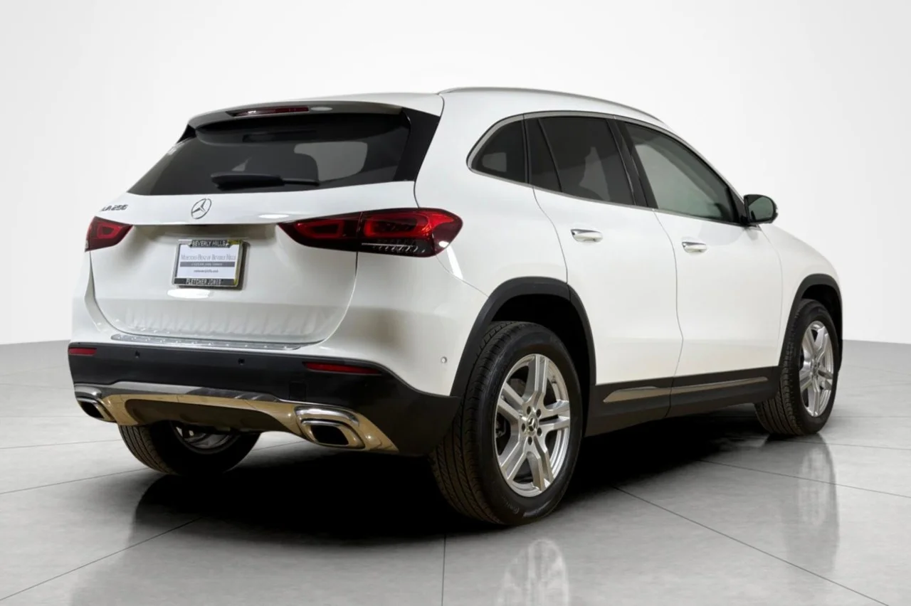 Used 2021 Polar White Mercedes-Benz GLA 250 image 5