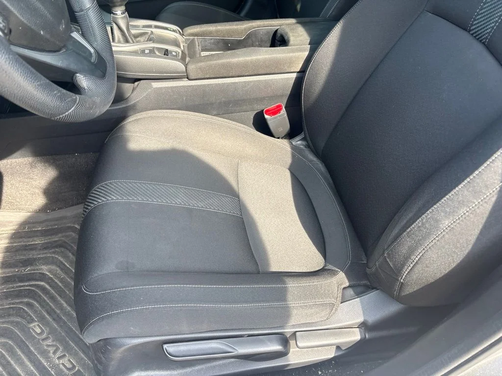 Used 2018 Silver Honda LX image 20