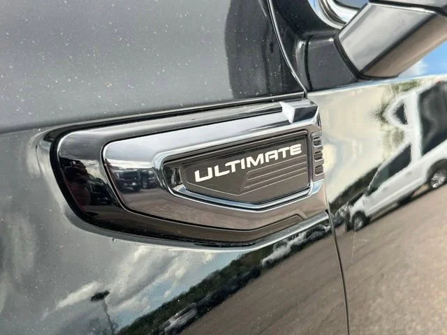 Used 2026 Onyx Black GMC Denali Ultimate image 11