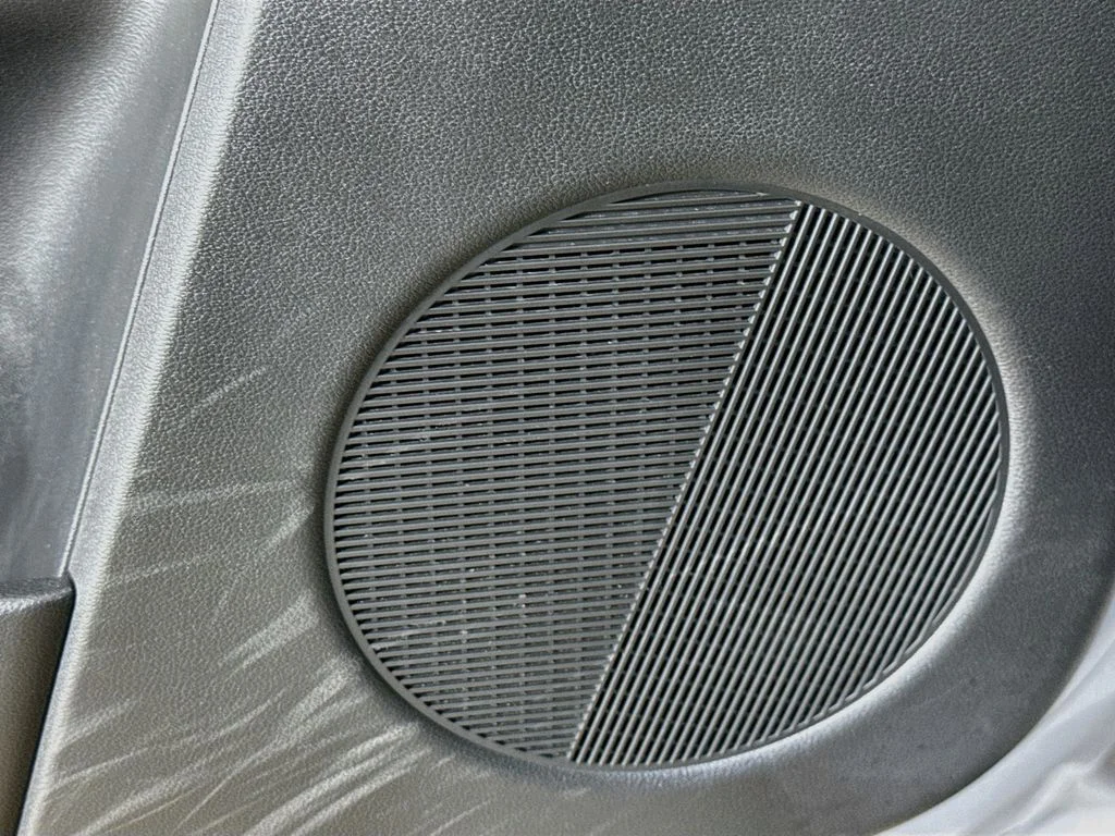Used 2025 Gray Hyundai SEL image 19