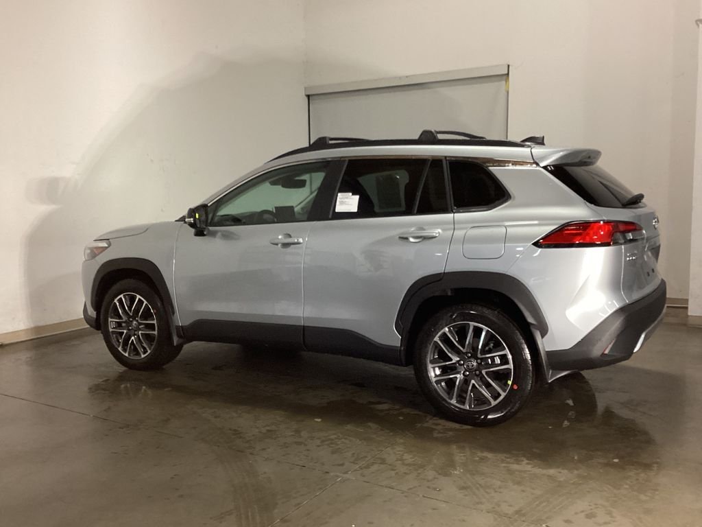 New 2026 Silver Toyota XLE image 10