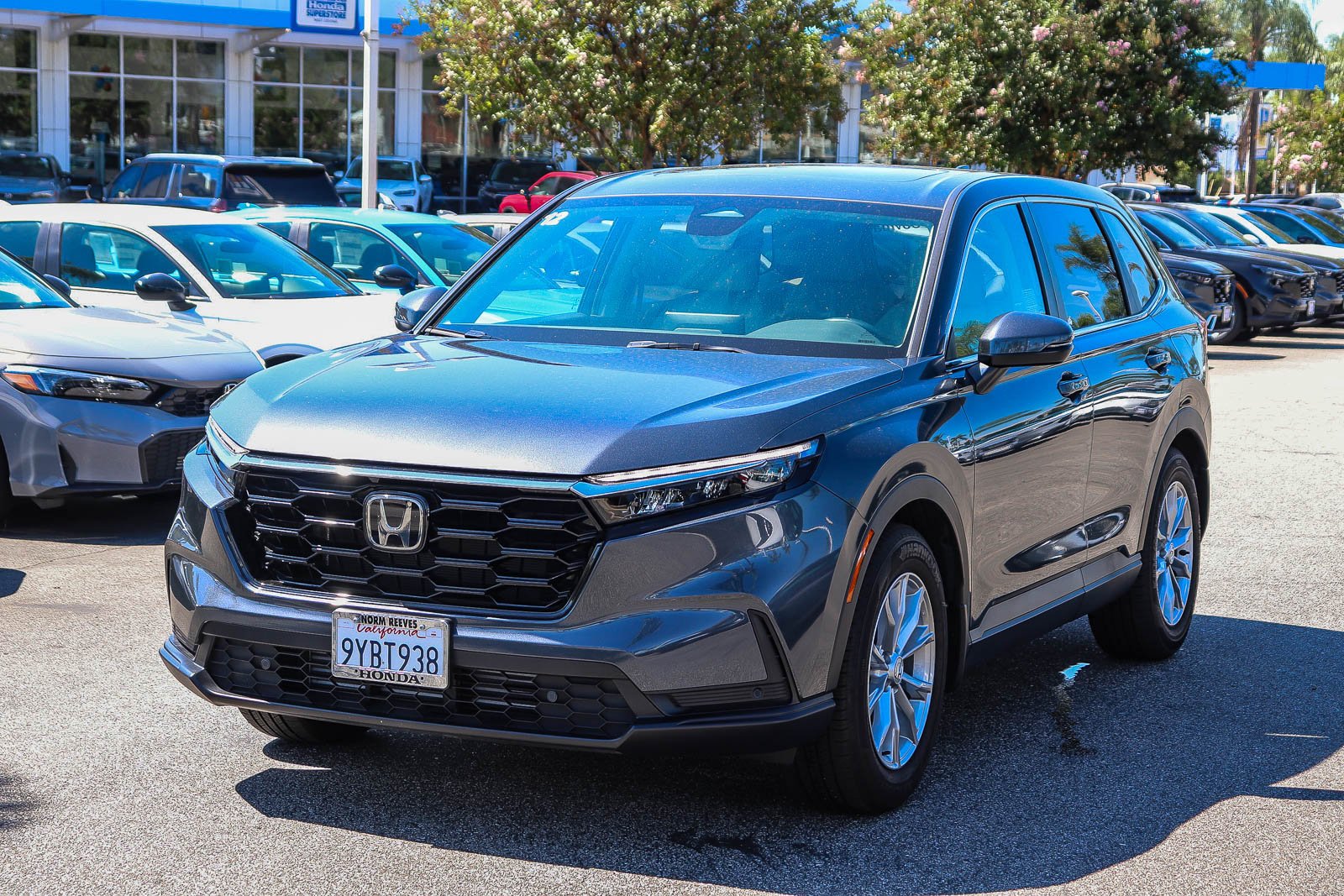 Used 2025 Meteorite Gray Metallic Honda EX-L image 20