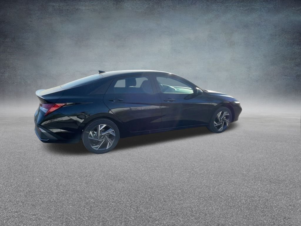 2025 Hyundai Elantra Blue - Photo 24