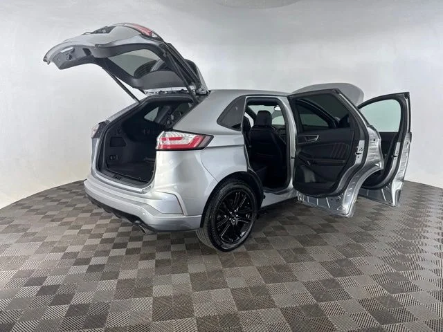 Used 2020 Silver Ford ST Line image 16