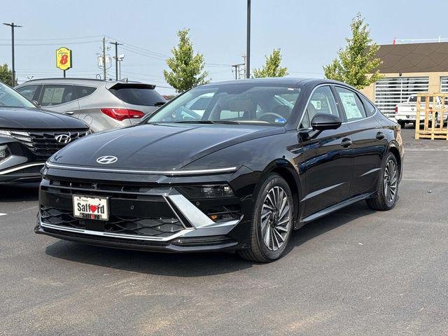 New 2026 Black Hyundai Limited image 1