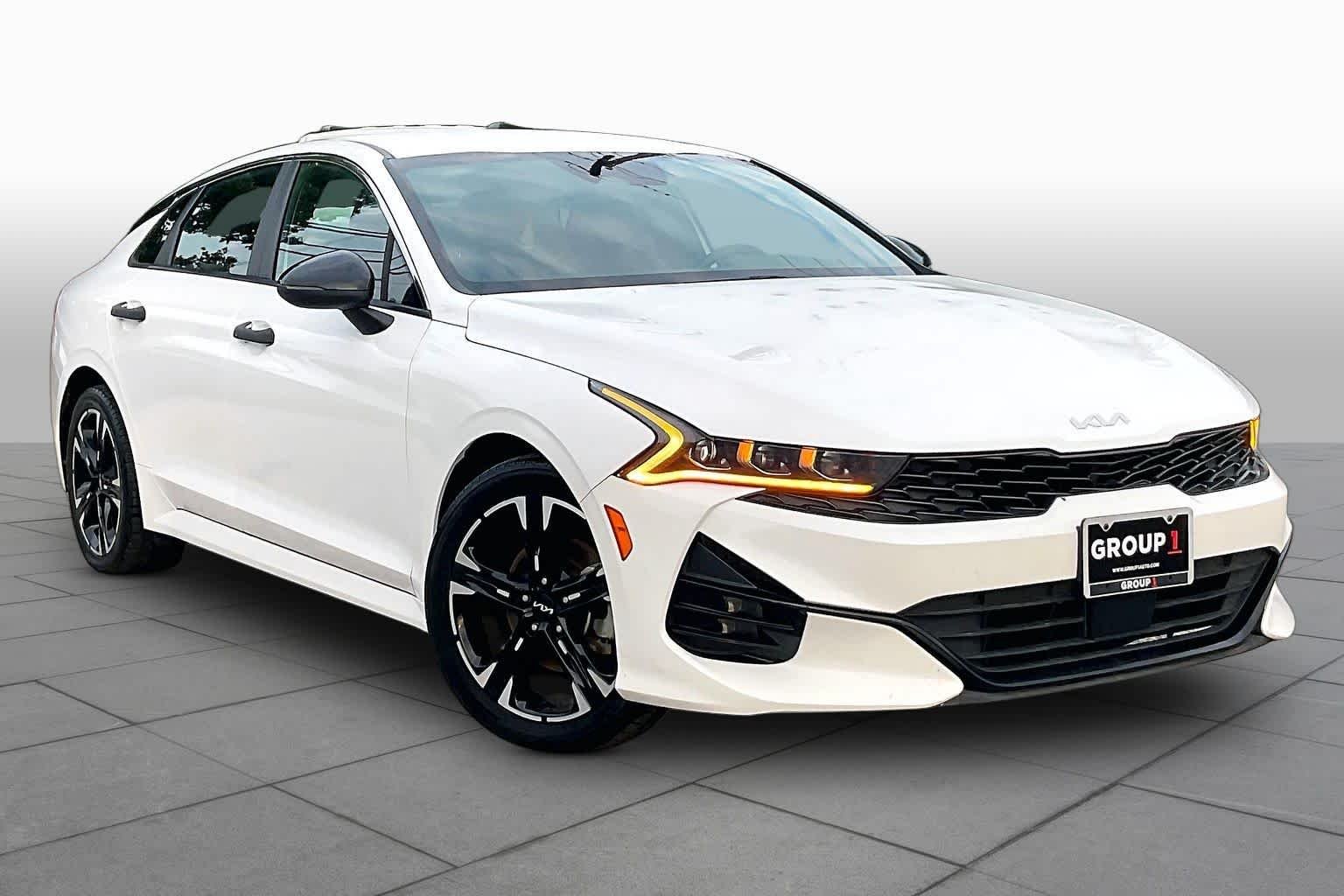 Used 2023 Glacial White Pearl Kia GT-Line image 2