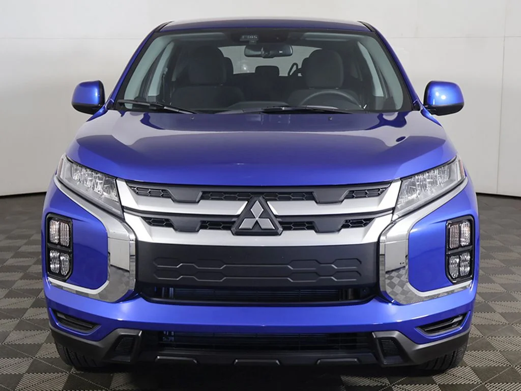New 2026 Blue Mitsubishi 2.0 ES image 8
