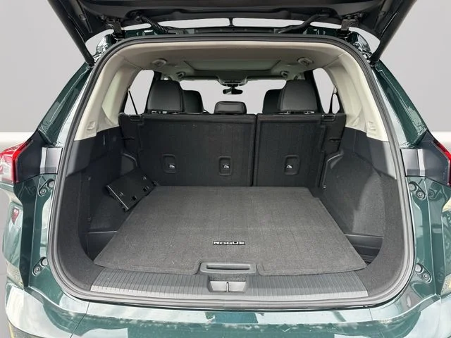 New 2026 Obsidian Green Pearl Nissan Dark Armor™ image 7