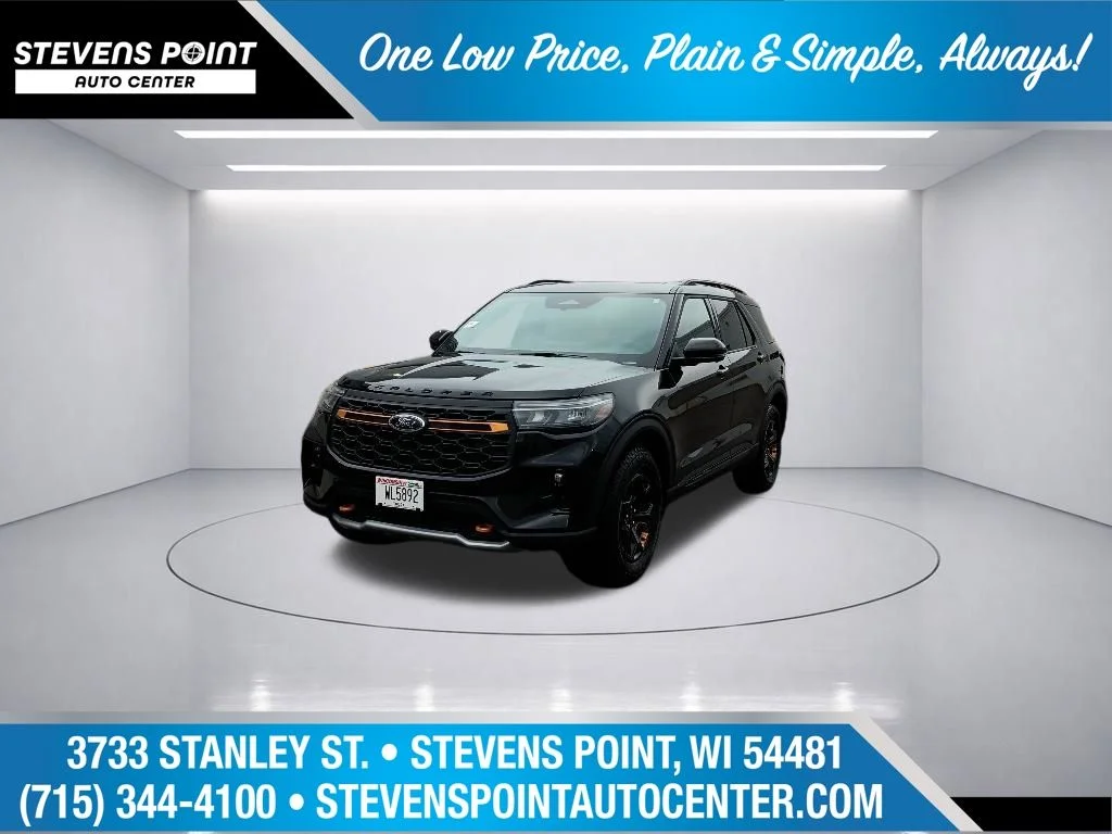 Used 2026 Agate Black Metallic Ford Tremor image 1