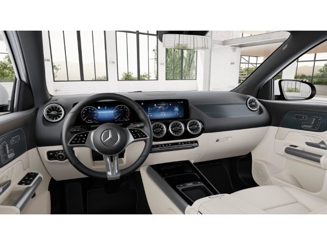 New 2026 Polar White Mercedes-Benz GLA 250 image 4