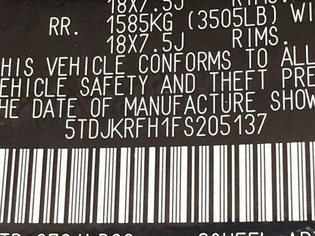 Used 2015 White Toyota XLE V6 image 34