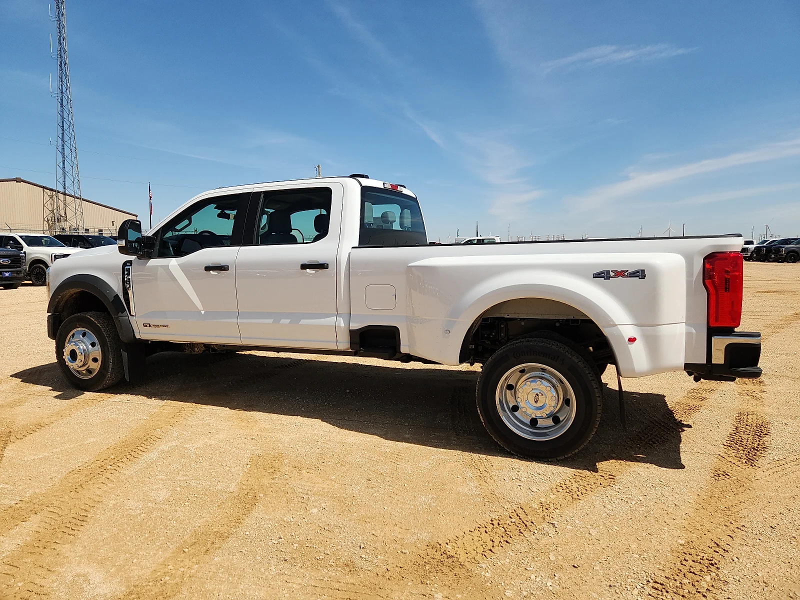 New 2026 Oxford White Ford F-450® XL image 4