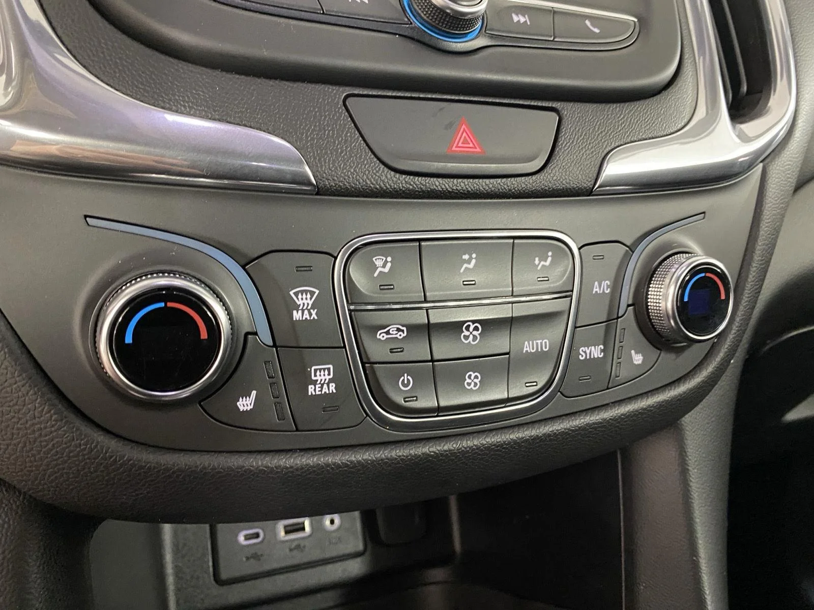 Used 2019 Cajun Red Tintcoat Chevrolet LT image 12