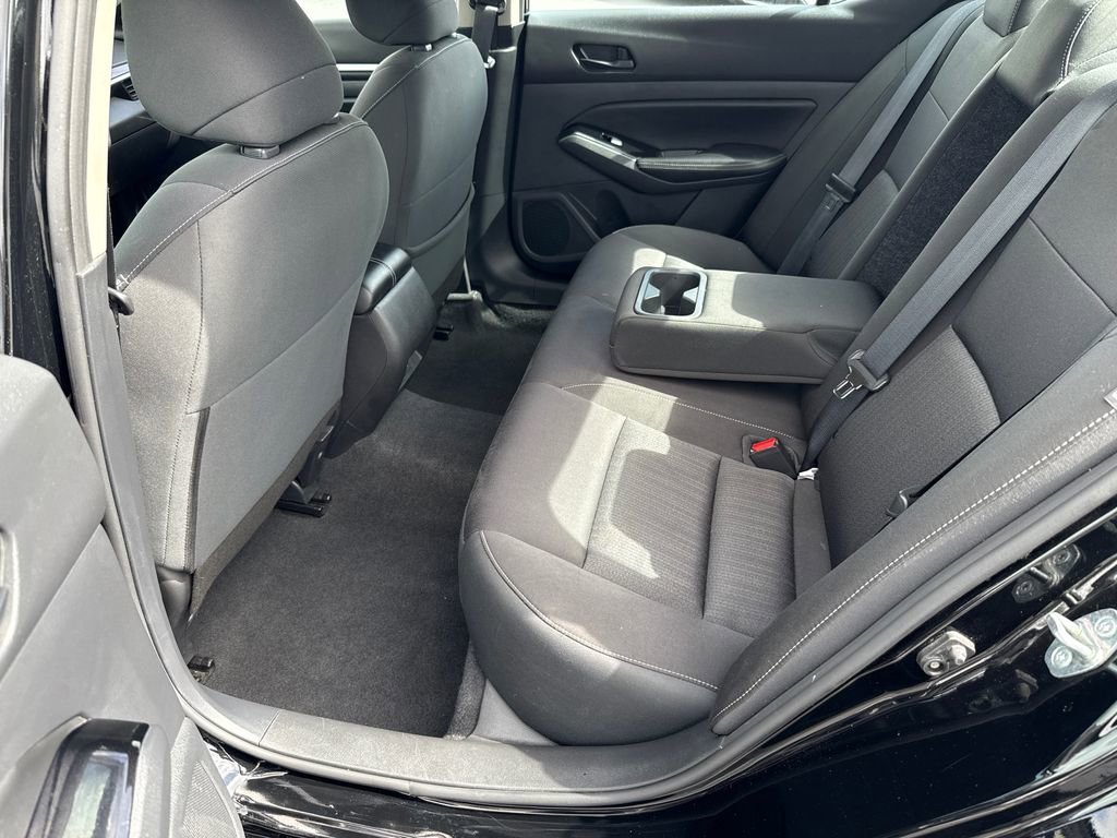 Used 2023 Black Nissan 2.5 SV image 17