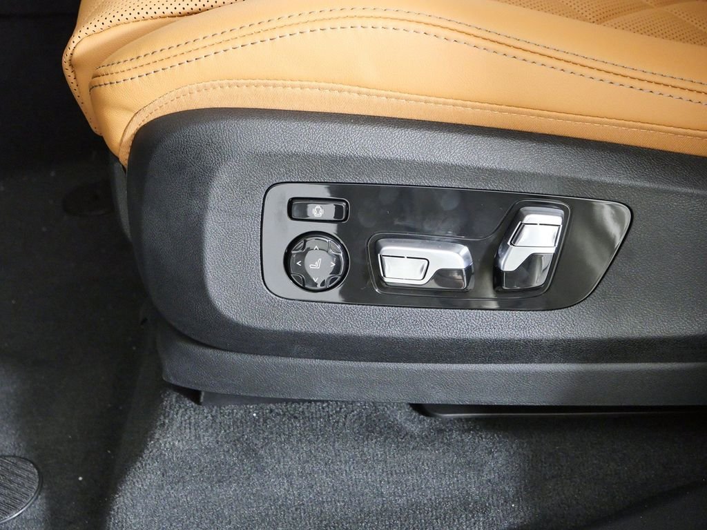 New 2027 Brooklyn Grey Metallic BMW xDrive40i image 39