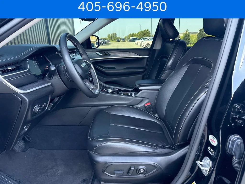 Pre-Owned 2023 Jeep Grand Cherokee Limited