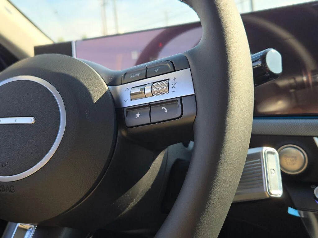 2025 Hyundai Sonata Hybrid Limited - Photo 32
