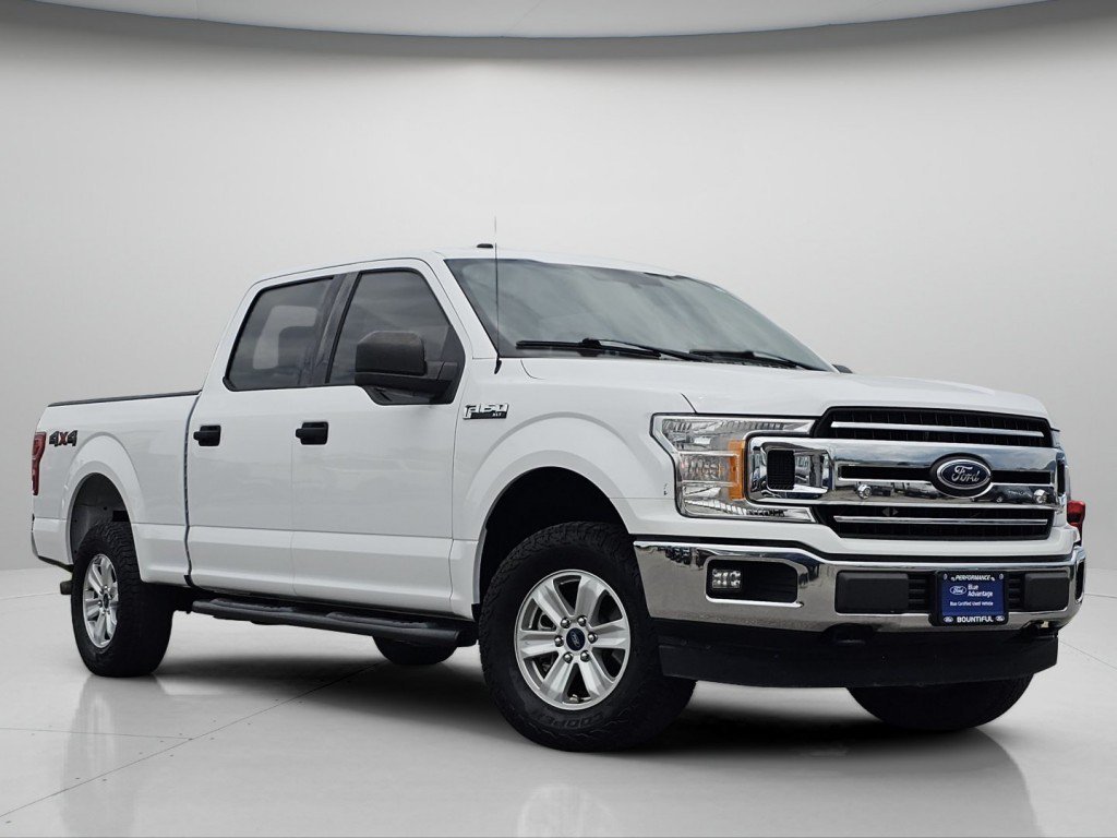 Certified Used 2018 Oxford White Ford XLT image 2