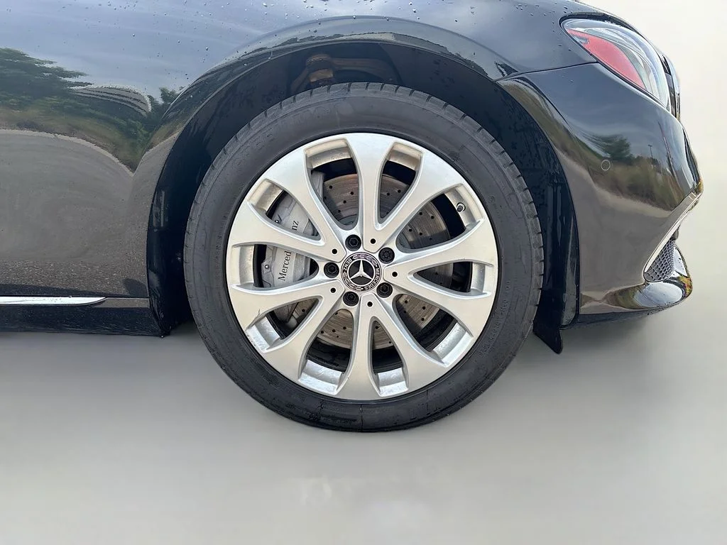 Used 2018 Black Mercedes-Benz E 400 image 11