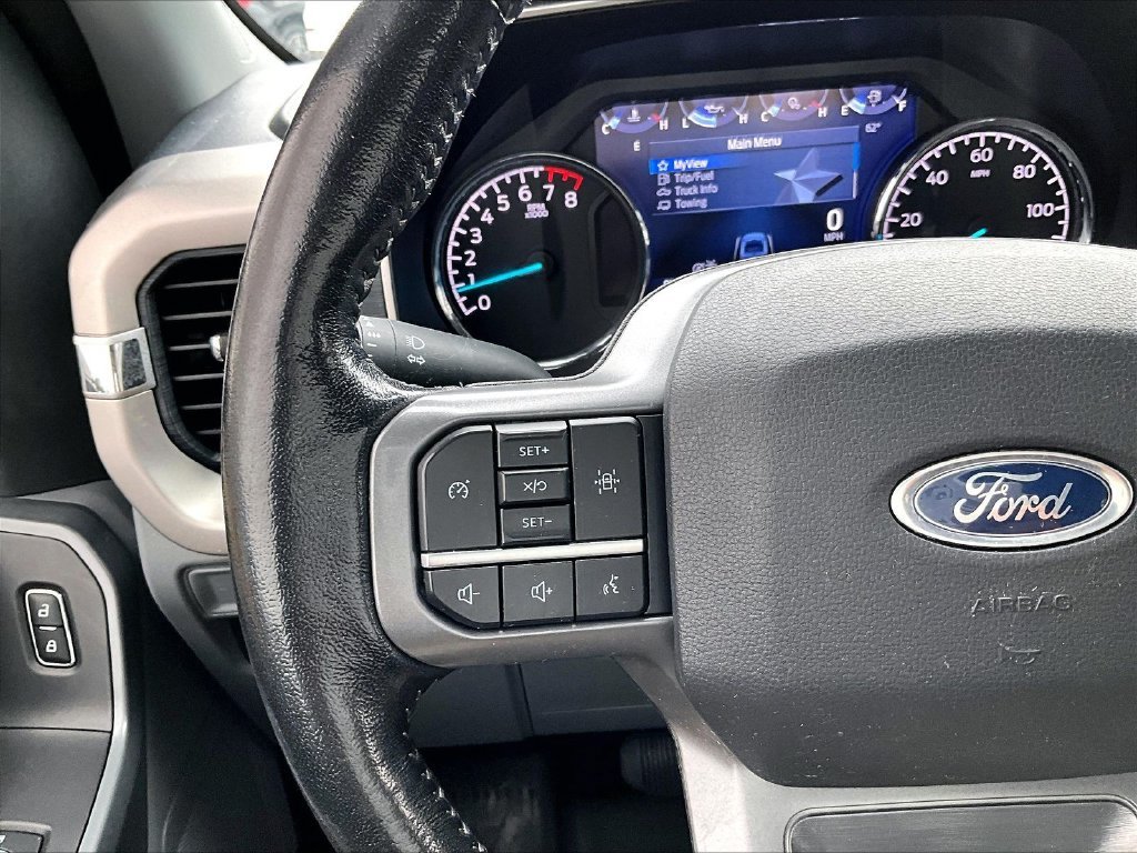 Used 2021 White Ford XLT image 22
