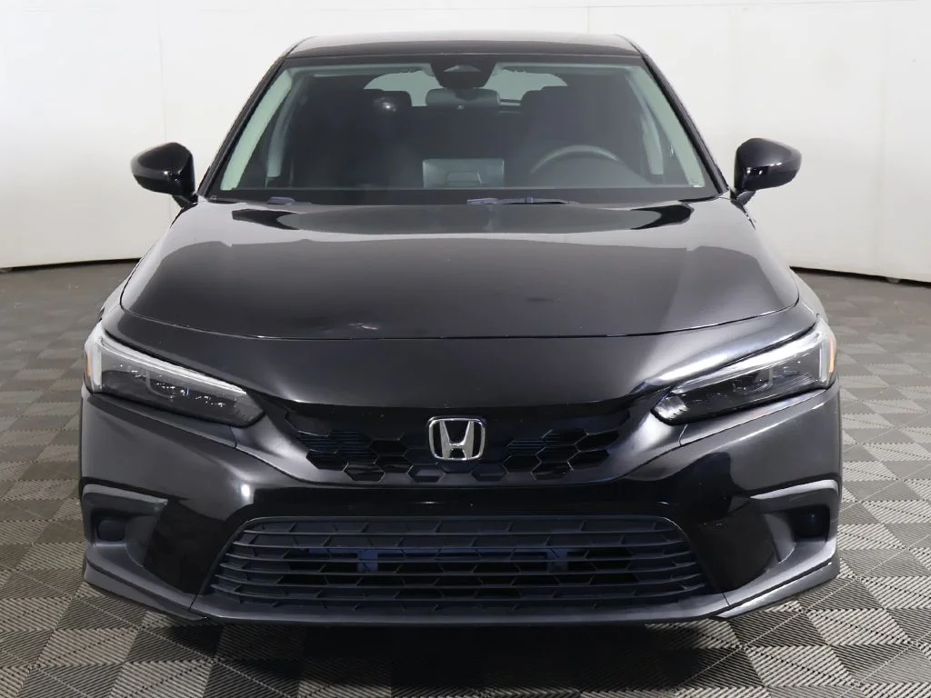 2023 Honda Civic Hatchback LX - Photo 8
